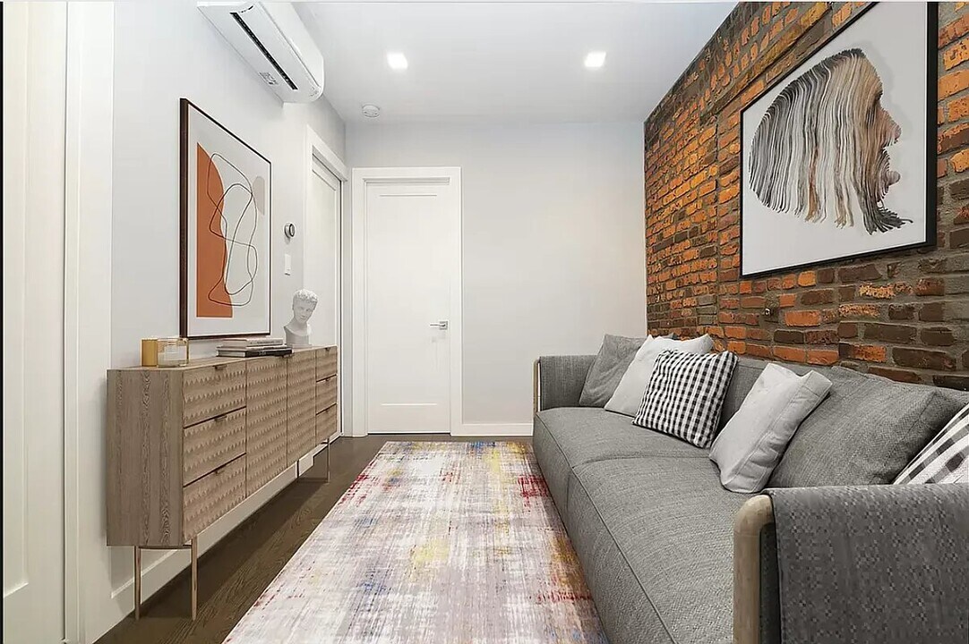 153 E 26th St in New York, NY - Building Photo