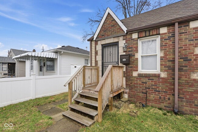 1531 N Grant Ave in Indianapolis, IN - Building Photo - Building Photo