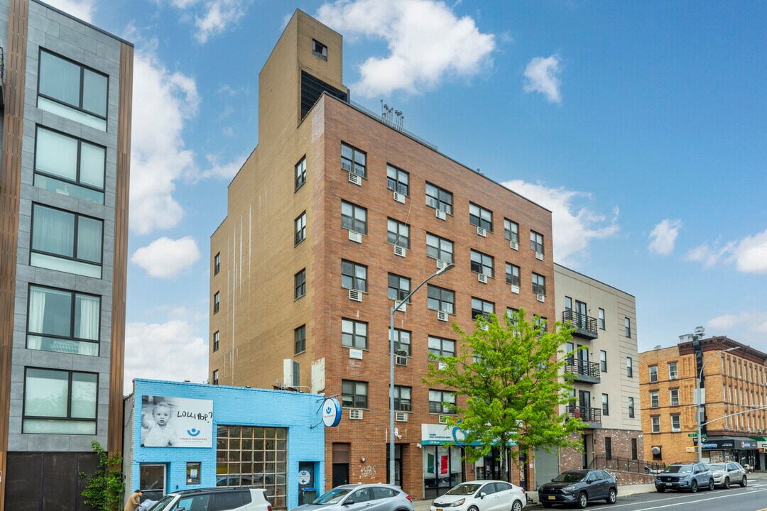 726 5th Ave in Brooklyn, NY - Building Photo