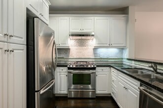 2349 Jefferson St in Torrance, CA - Building Photo - Building Photo
