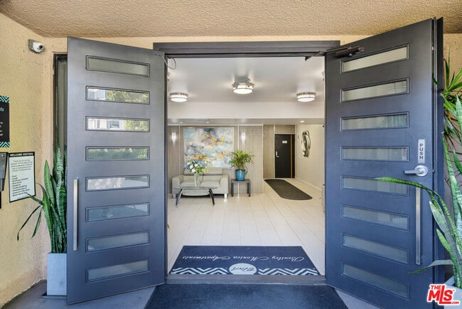 property at 1727 S Bentley Ave