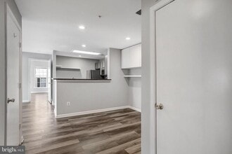 144 Pasture Side Way in Rockville, MD - Building Photo - Building Photo