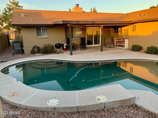 property at 1235 W 12th Pl