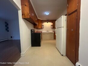 6140 NY-9G in Hudson, NY - Building Photo - Building Photo
