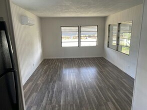 5 Tavares Rd in Mount Dora, FL - Building Photo - Building Photo