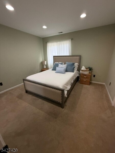 4 Keystone Ct in Vernon, NJ - Building Photo - Building Photo