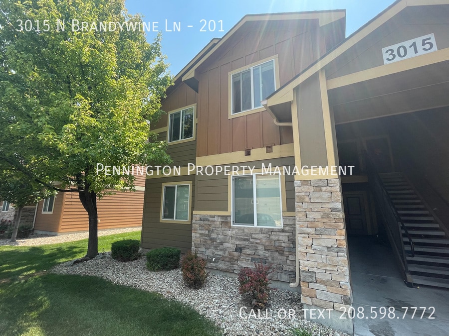 3015 N Brandywine Ln in Meridian, ID - Building Photo