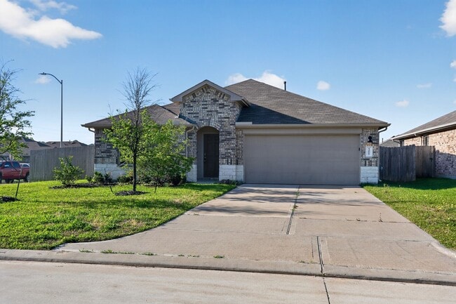 property at 14805 Prickly Pear Cv