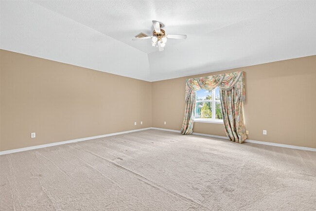 19419 Arbor Pines Ln