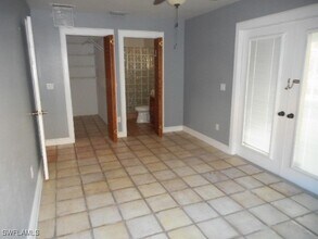 1934 Everest Pkwy in Cape Coral, FL - Building Photo - Building Photo
