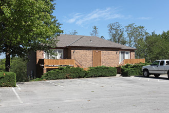 Wedgewood Apartments in Platte City, MO - Building Photo - Building Photo