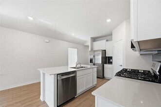 1315 Hopes Lk Dr in Princeton, TX - Building Photo - Building Photo