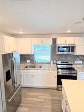 748 Parkview Pl in Lakeland, FL - Building Photo - Building Photo