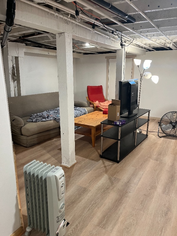 property at 975 Howard St