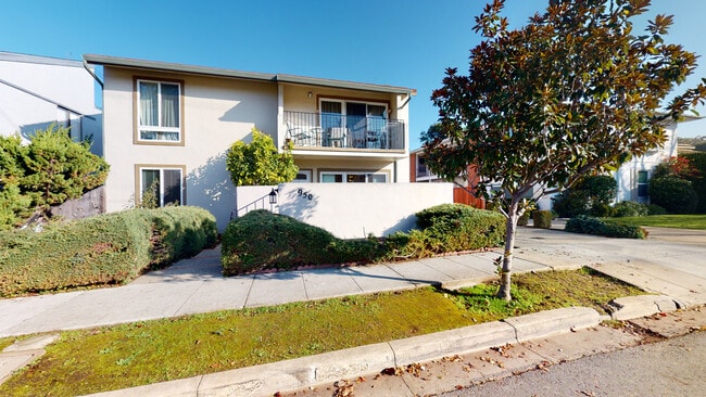 950 Chula Vista Ave, Unit 1