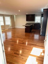 32 Alaska St in Providence, RI - Building Photo