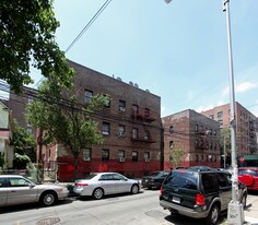 41-06 Denman St in Elmhurst, NY - Building Photo