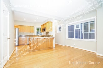 1862 Sakai Village Loop in Bainbridge Island, WA - Building Photo - Building Photo