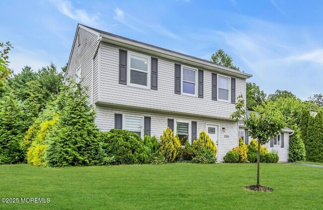 property at 2300 Oak Knoll Dr