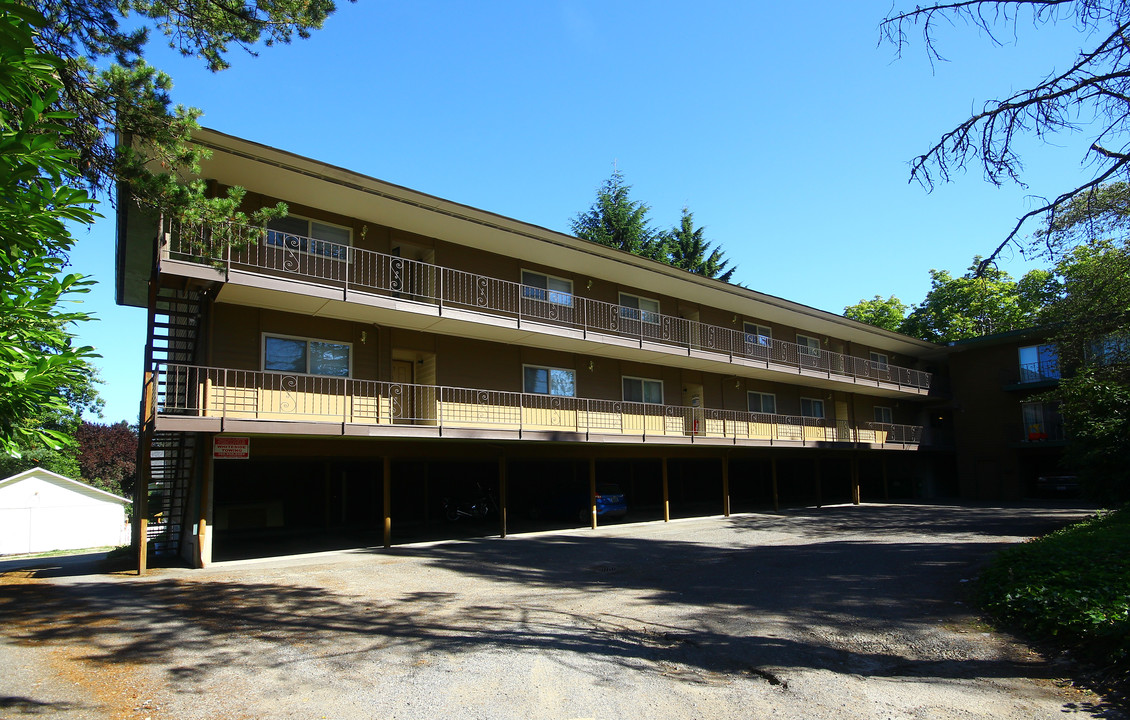 Cascade View Apartments in Snohomish, WA - Building Photo