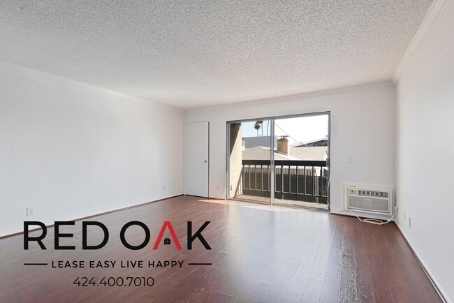 property at 1522 N Formosa Ave