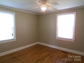 2421 Pinckney Ave in Charlotte, NC - Building Photo - Building Photo