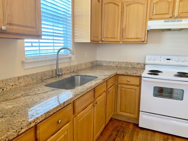 2539 Gravier St in New Orleans, LA - Building Photo - Building Photo