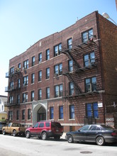 242 E 28th St in Brooklyn, NY - Building Photo - Building Photo