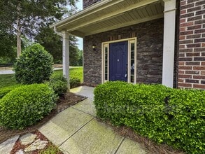 2056 Oxford Heights in Fort Mill, SC - Building Photo - Building Photo