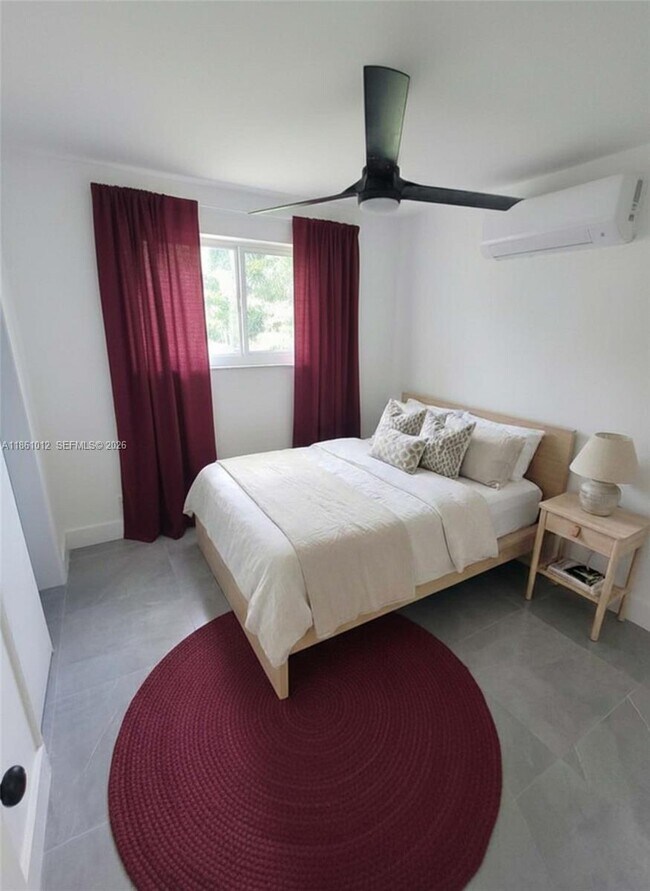 2823 Polk St in Hollywood, FL - Building Photo - Building Photo