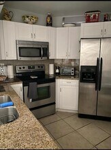 9725 Fontainebleau Blvd, Unit A109 in Miami, FL - Building Photo - Building Photo