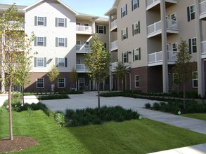 Heritage Place at LaSalle Square in South Bend, IN - Building Photo - Building Photo