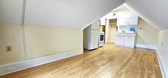 234 Pearl St in Burlington, VT - Foto de edificio - Building Photo