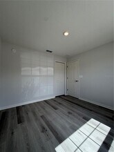 211 Turtle Bay Ave in Winter Haven, FL - Building Photo - Building Photo