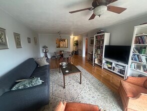 34 Hamilton Rd in Arlington, MA - Foto de edificio - Building Photo