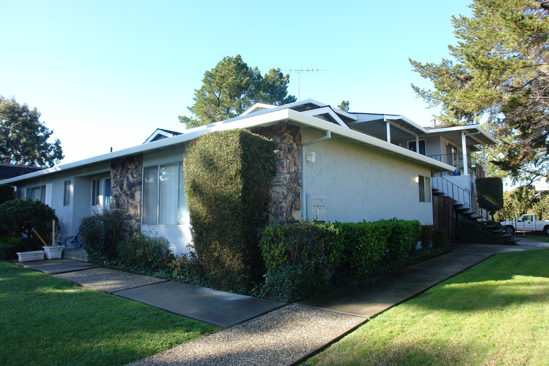 3792 Bertini Ct in San Jose, CA - Building Photo