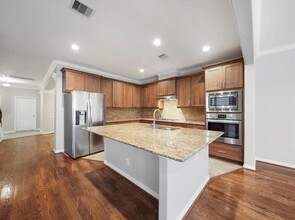 1108 Beall Landing Ct in Houston, TX - Building Photo - Building Photo