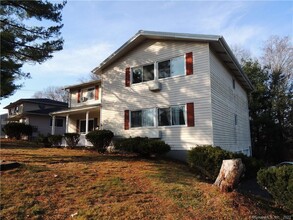 224 Windy Dr in Waterbury, CT - Building Photo - Building Photo