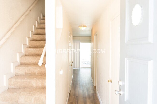 810 Palm Cir in Tracy, CA - Building Photo - Building Photo