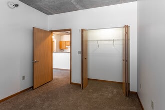 University Dale Apartments in St. Paul, MN - Foto de edificio - Interior Photo