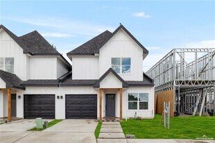 15 Cassandra St in Mission, TX - Building Photo