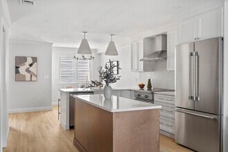 715 E 7th St in Boston, MA - Building Photo - Building Photo