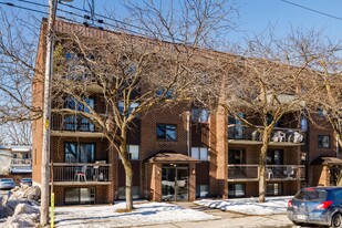 415 16E Av Apartments