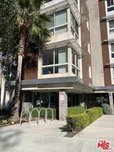 4140 Glencoe Ave in Marina Del Rey, CA - Building Photo - Building Photo
