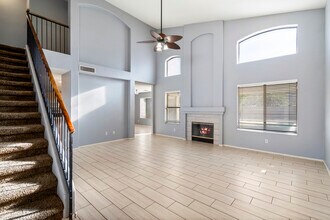 4719 E Goldfinch Gate Ln in Phoenix, AZ - Building Photo - Building Photo