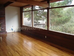 56 Vía Castanada in Monterey, CA - Building Photo - Building Photo