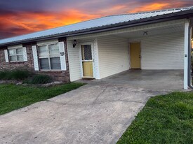 628-630 S 21st St in Rogers, AR - Building Photo