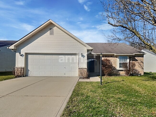 property at 442 E Pine Ridge Dr