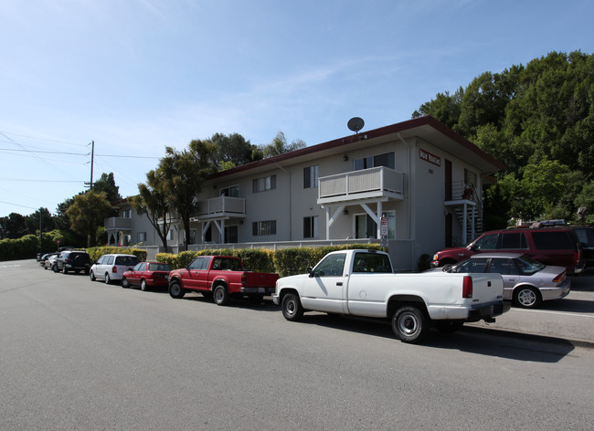 801 Meadowsweet in Corte Madera, CA - Building Photo - Building Photo