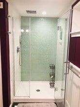 8 Rustlewood Dr, Unit B in Canton, MA - Building Photo - Building Photo